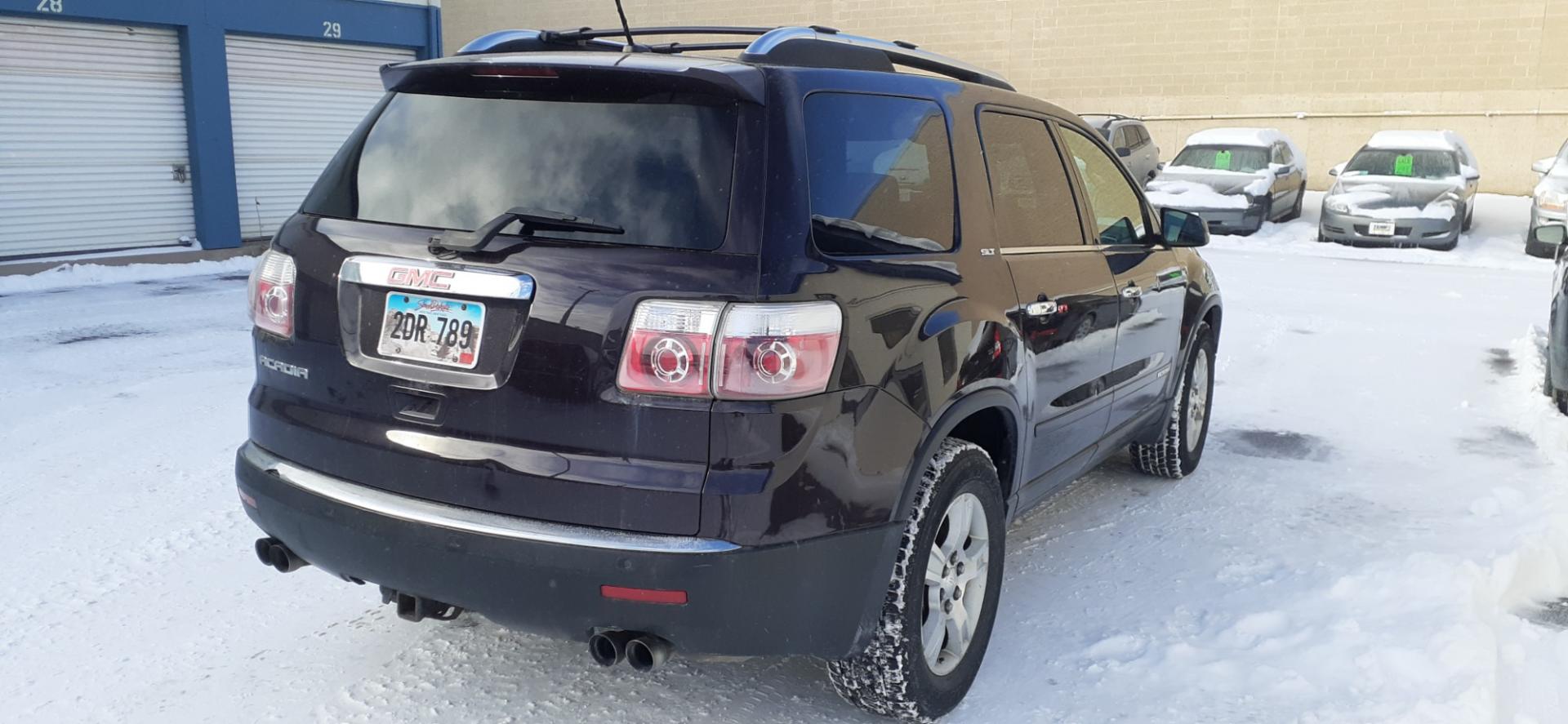 2008 GMC Acadia (1GKER23708J) , located at 2015 Cambell Street, Rapid City, SD, 57701, (605) 342-8326, 44.066433, -103.191772 - CARFAX AVAILABLE - Photo#3